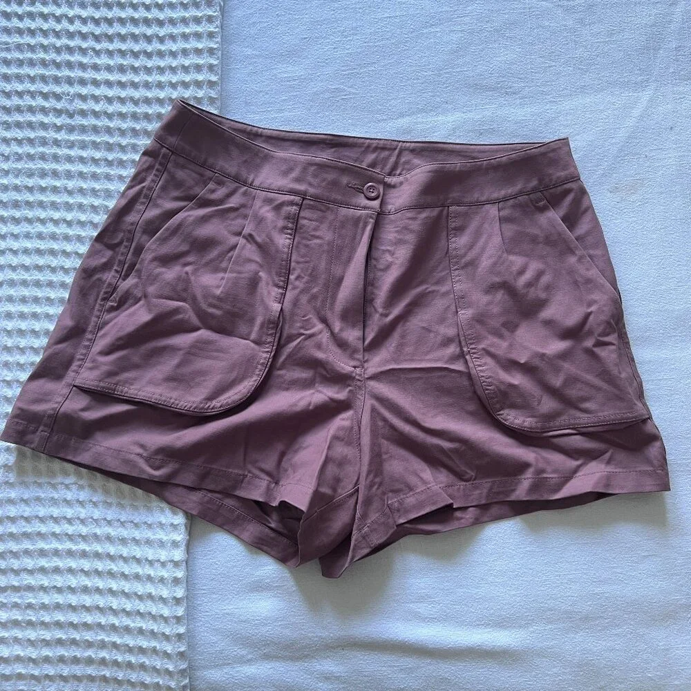 Lululemon This Instant Tailored Hiking Short